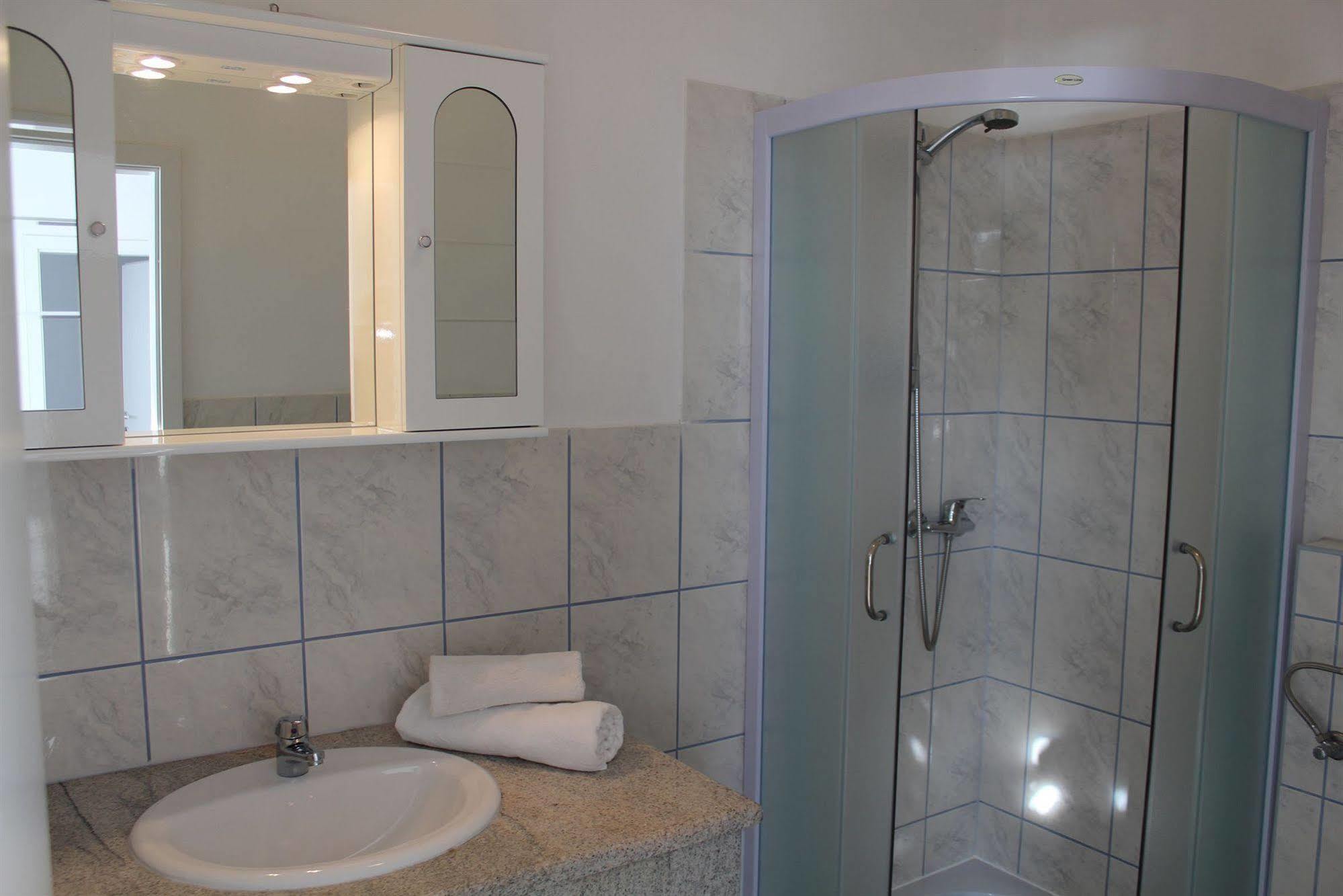 Diklo Beach Rooms-Adults Only Zadar Dış mekan fotoğraf