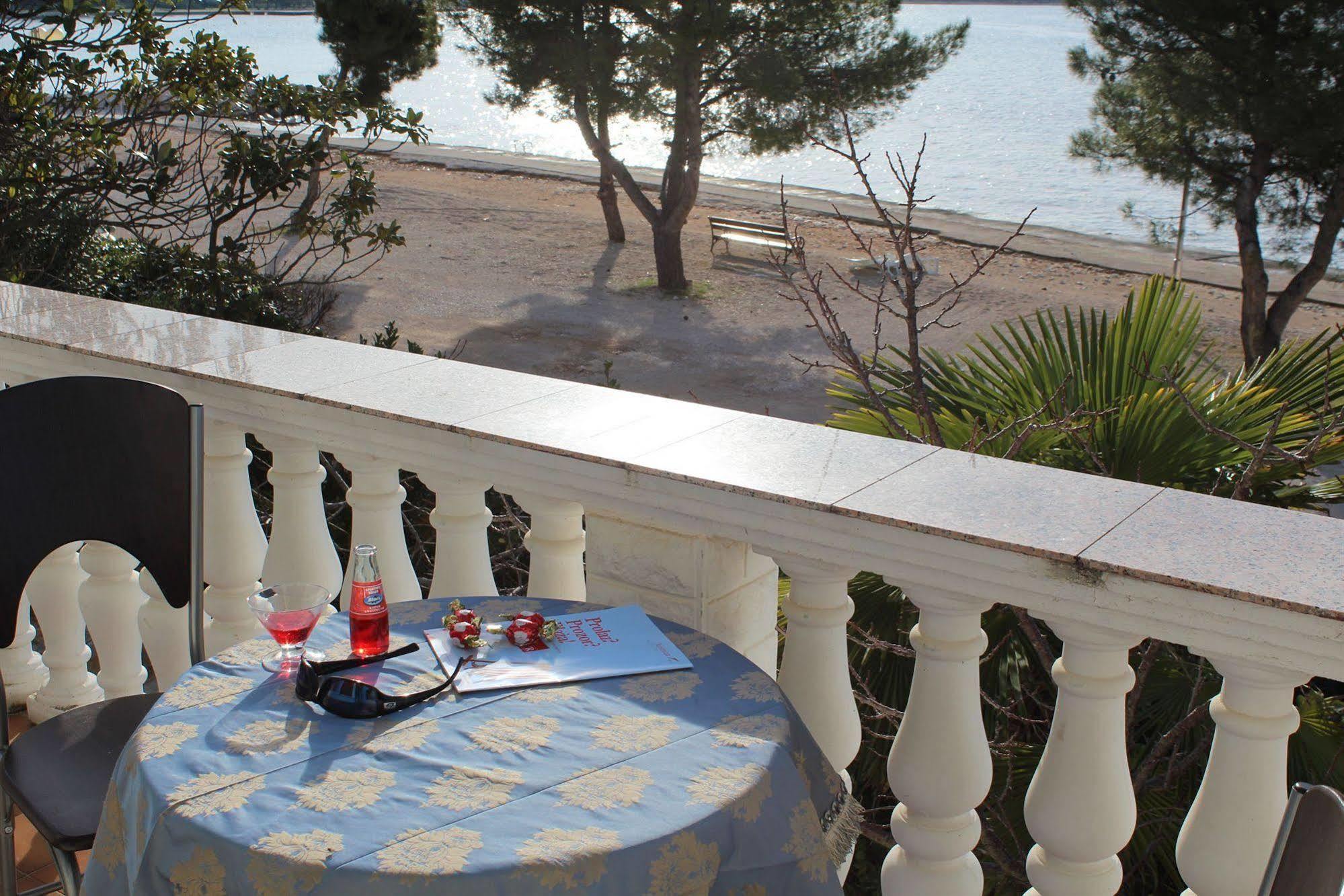 Diklo Beach Rooms-Adults Only Zadar Dış mekan fotoğraf