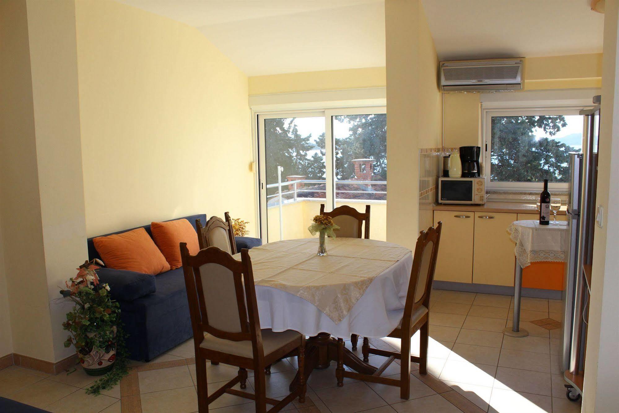 Diklo Beach Rooms-Adults Only Zadar Dış mekan fotoğraf