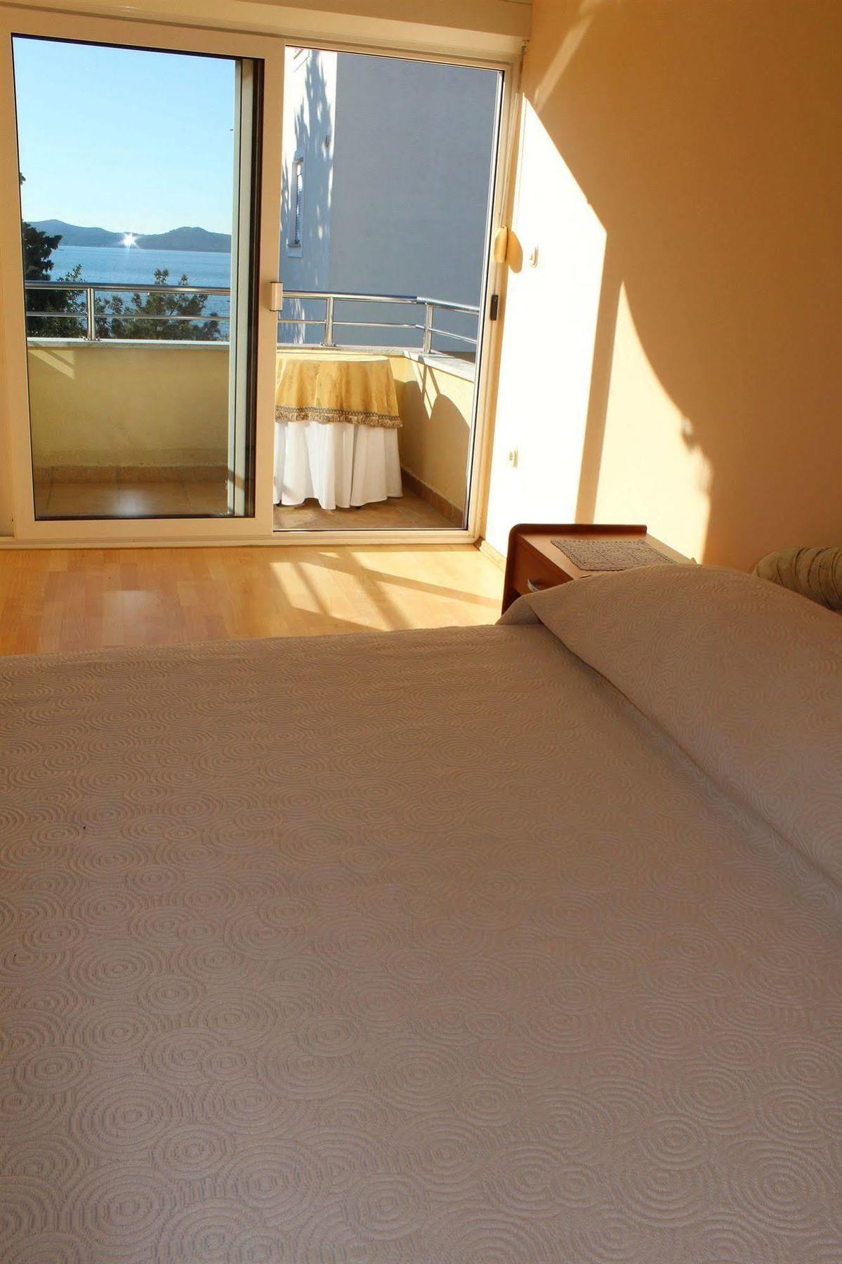 Diklo Beach Rooms-Adults Only Zadar Dış mekan fotoğraf